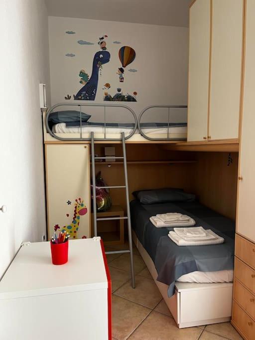 Sardegna: Mare E Montagna Iun R0346 Apartman Oliena Kültér fotó