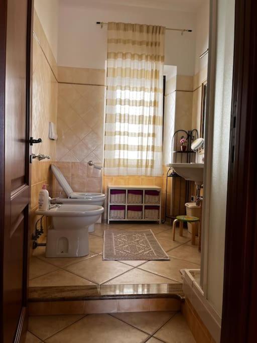 Sardegna: Mare E Montagna Iun R0346 Apartman Oliena Kültér fotó